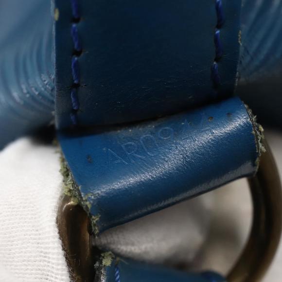 LOUIS VUITTON Epi Petit Noe Shoulder Bag Blue M44105 LV Auth 142610 - Picture 12 of 16